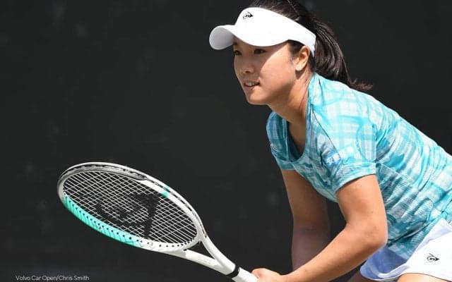 奈良くるみは世界38位の攻撃を守り切れずストレートで敗戦。ベスト8入りならず[ボルボ・カーOP]