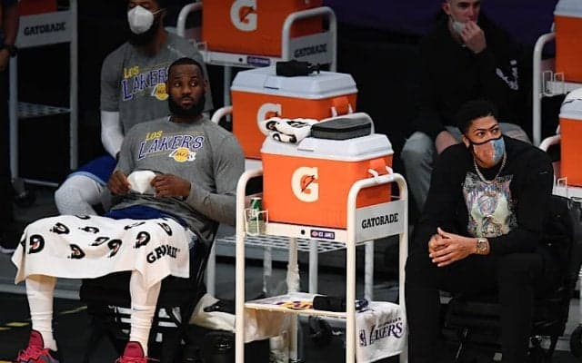 レブロンがインスタグラムで復帰を示唆？「激しい雷雨がやってくる」