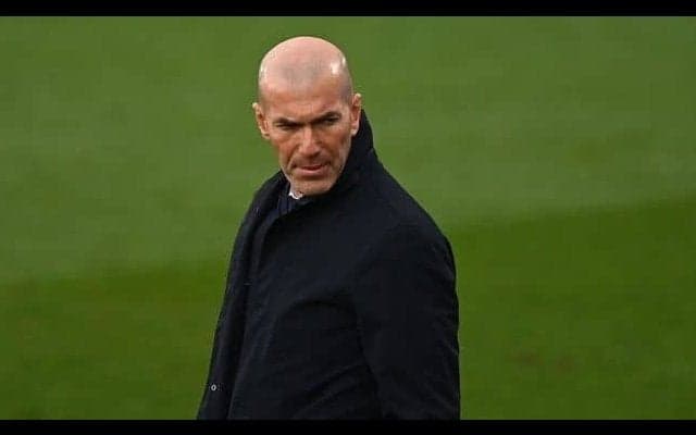 心身ともに限界のジダン、今季終了後の退任を検討