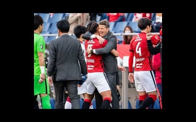 Ｊリーグで監督のキャリアアップによる「動き」が活発化しないのはなぜか