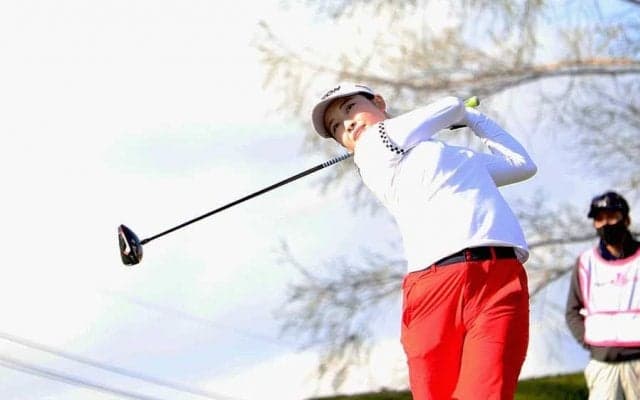 6時間半遅れでスタートの国内女子ツアー　1組もホールアウトできずサスペンデッド