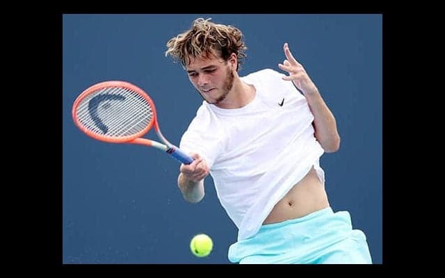  快勝で伊大会4強に1番乗り 