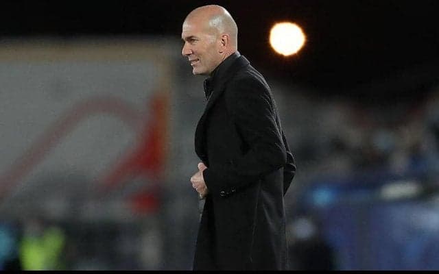 レアル指揮官ジダンがメッシのバルサ残留願う 「最後のクラシコになってほしくない」