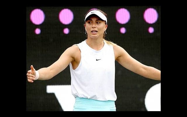  女王撃破も決勝進出ならず 