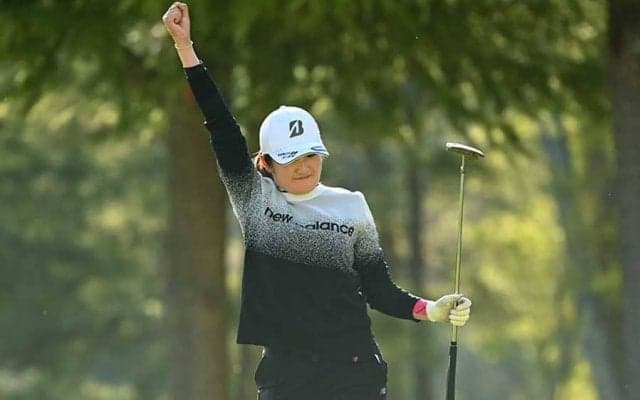 稲見萌寧が2週連続Vで6戦3勝　小祝さくらと激戦「楽しいプレーオフになると思ってた」