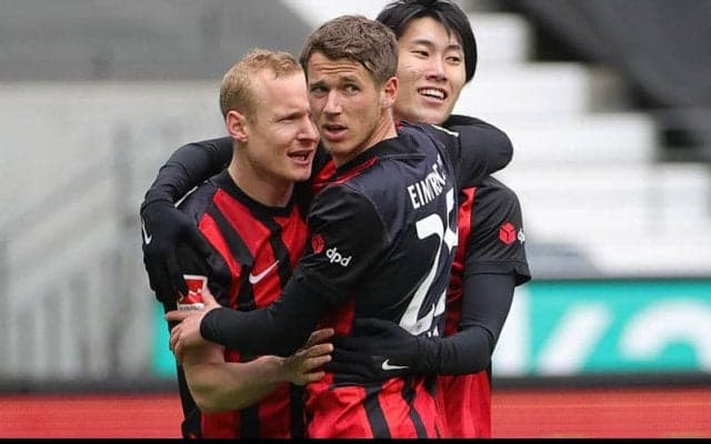 「ピッチ上で最高の男」、1G1Aの鎌田大地をヒュッター監督が絶賛「100%満足している」