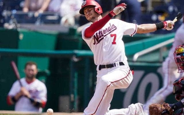 【MLB】三塁の白線上にピタリ…飛距離10Mの“秘技フルスイングバント”が「ビューティフル」