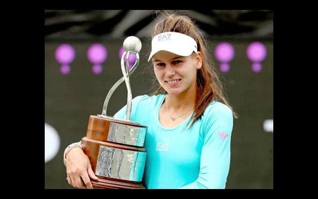  クデルメトバ 失セット0で優勝 