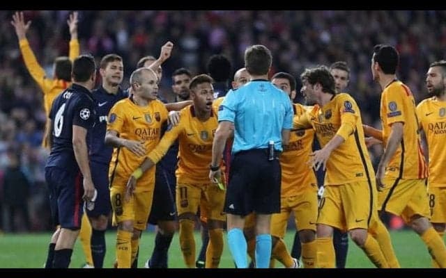 「もしVARが存在していたら...」元審判がCLアトレティコ対バルサでの誤審を認める