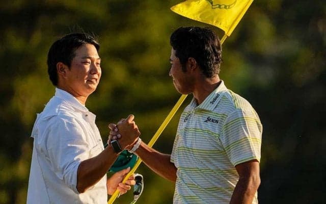 松山英樹のキャディーが海外で大注目　“何気ない感謝”に米記者「信じられない瞬間」