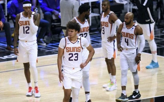 前半で81得点をあげたサンズがロケッツに勝利…5選手が2ケタ得点で勝利に貢献