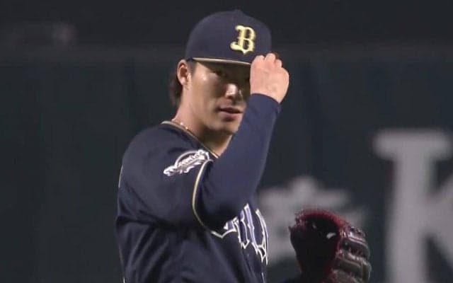 鷹・柳田でさえ手も足も出ない？　オリ山本の150キロ超フォークが「反則すぎ」