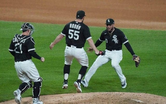 【MLB】Wソックスのロドンがノーヒットノーラン達成！　9回1死で死球与えて完全試合ならず