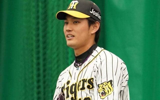 阪神・藤浪、自ら援護の1号2ラン！　左中間スタンドへ打球速度161キロの衝撃弾