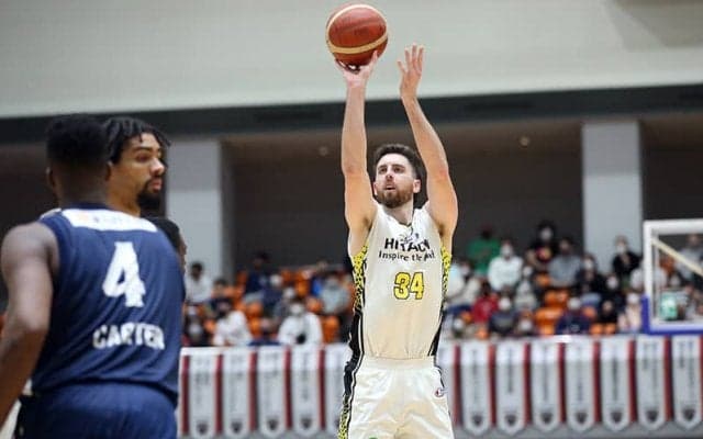 主導権を渡さなかったSR渋谷が横浜に勝利…ケリーが30得点の大爆発