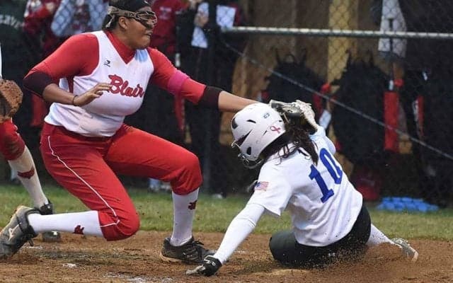 ワイルドピッチで二塁から生還　一瞬の隙を突く「機転の利いた」好走塁