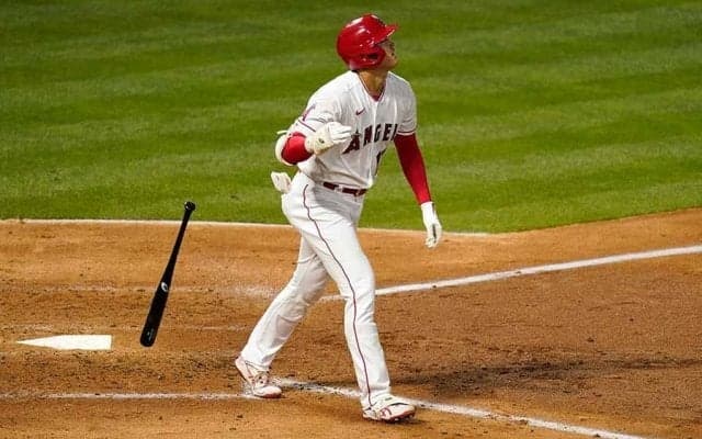 【MLB】大谷翔平、通算100号確信の大飛球も…元巨人ガルシアの好捕で“有原撃ち”ならず