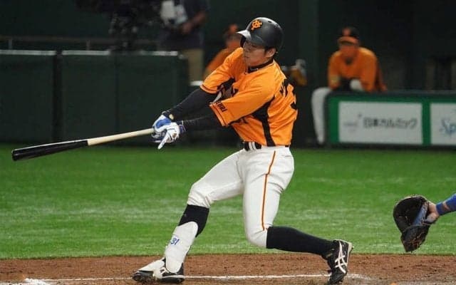 球場どよめく技術凝縮の一発！　巨人松原、泳がされた反撃弾は「ピッチャーたまらん」