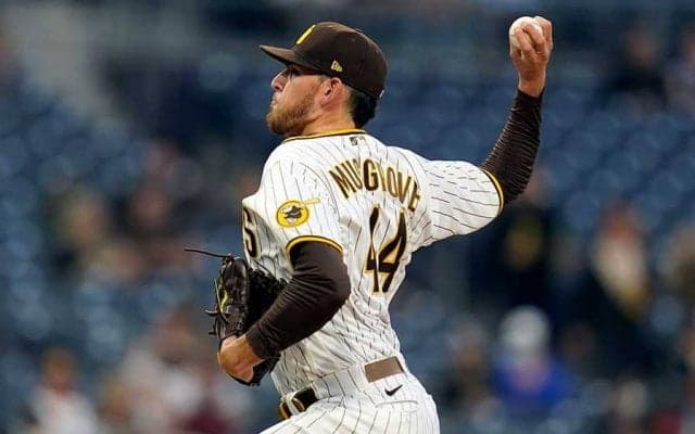 【MLB】打者の手元で急激に曲がる…　バットにかすることさえ許さない「ヤバイ」変化球