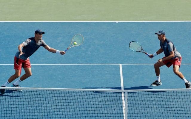 【テニスのダブルスで勝つ方法】強豪ペアのテクニック＆戦術を盗んでもっとうまくなろう(2) [リバイバル記事]