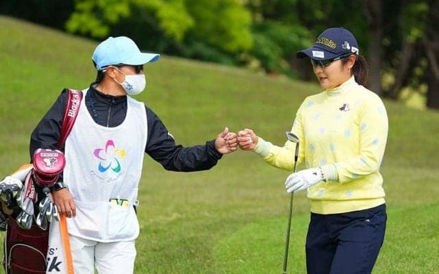 宮里藍と同い年で奮闘　暫定首位の35歳藤田さいき、活躍の秘訣は「平らな道を歩く」