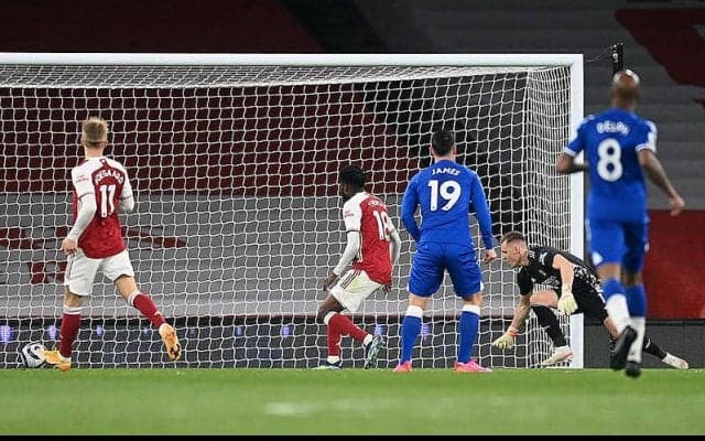 決勝点はアーセナル守護神レノの信じがたいOG…競り勝ったエバートンが6戦ぶりの白星《プレミアリーグ》