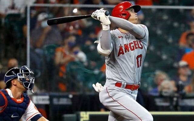 【MLB】大谷翔平、スタンドインでも全力疾走！　“快足6号”に米爆笑「ジェットを起動」