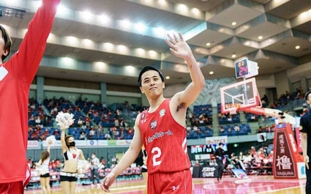 第4Qで勝負を決めた千葉が横浜に勝利…富樫は13得点をマーク