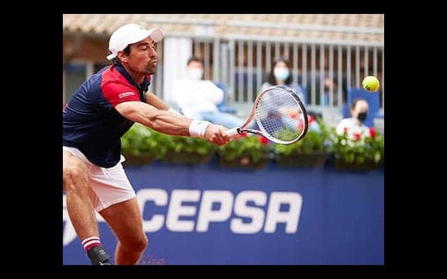 シャルディ 逆転で初戦突破