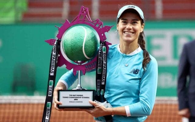 大坂なおみ、最終戦出場権レースでトップを奪われる。12年半ぶり優勝の選手が上昇