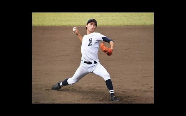 偏差値72の福岡高校で最速149キロ。プロ注目の右腕は東大より狭き門を目指す
