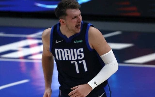 マブスがウォリアーズに30点差の快勝…ドンチッチが28分の出場で39得点