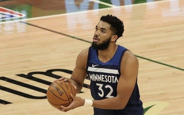 ウルブズがロケッツを敵地で破り3連勝…タウンズがゲームハイの31得点