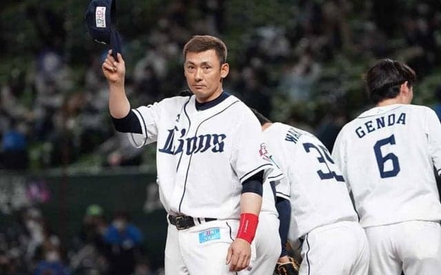 「2人が元気だから持ちこたえている」　西武辻監督が称える栗山＆中村の働き