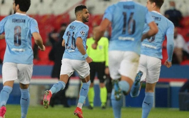 壁をすり抜けるFKでシティを勝利に導いたマフレズ「神は僕にこのゴールを与えた(笑)」