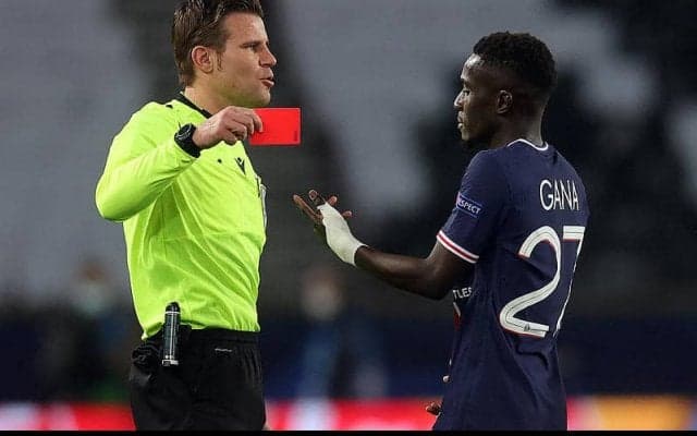 シティ戦で一発退場のグイエが謝罪…「みんなをがっかりさせてしまった…」