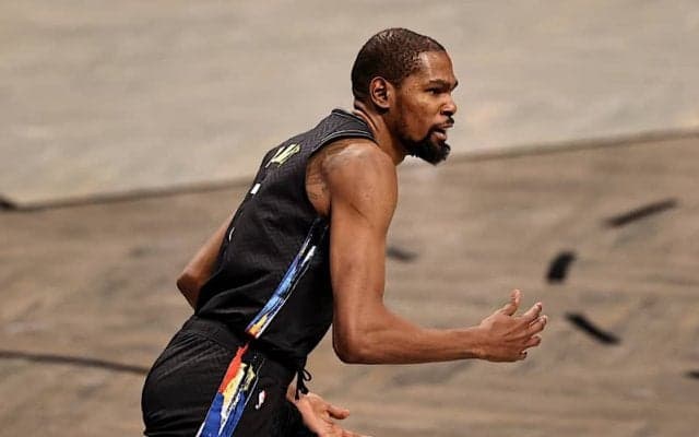 シーズンハイ42得点を記録したデュラント「チャンスがあれば得点するだけ」