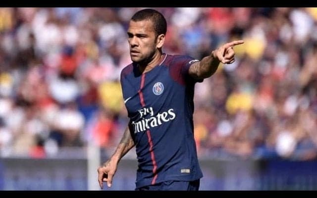 「正直に言っていい？」ダニ・アウベスの後悔