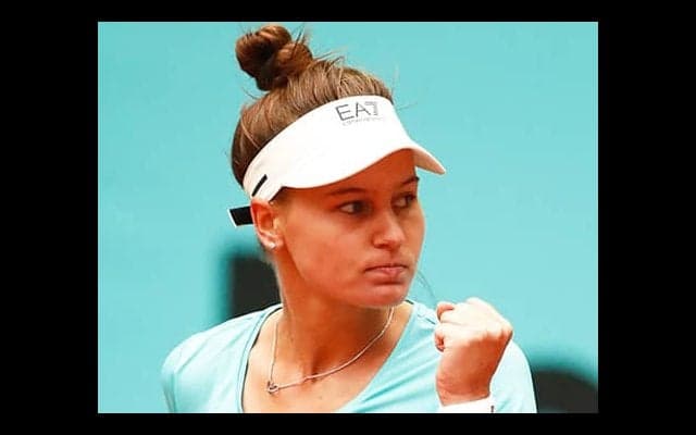  好調28位、前回覇者下す 