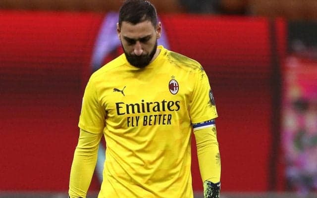 ミラン守護神が涙？ ウルトラスが最後通告「試合に出たければ契約延長しろ」
