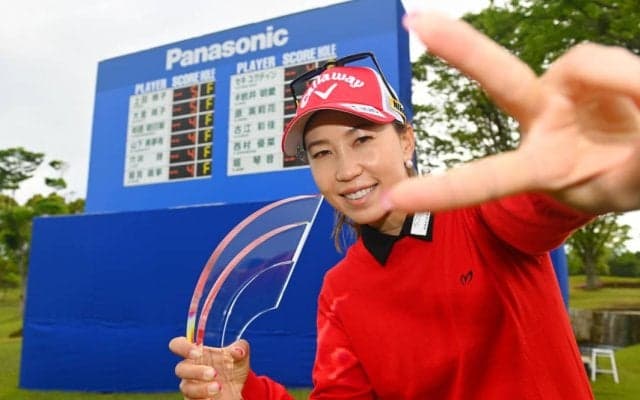 上田桃子「心穏やかに今できることに集中」　強風には全英オープンの経験活かす