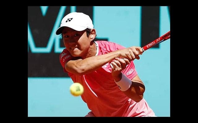  西岡良仁 世界22位に屈する 