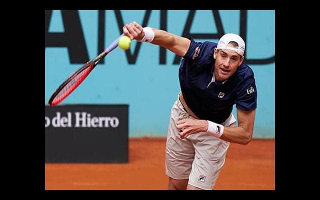 32本エース MPしのぎ16強へ