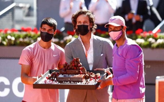 18歳の誕生日に憧れの人と対戦、その結末は