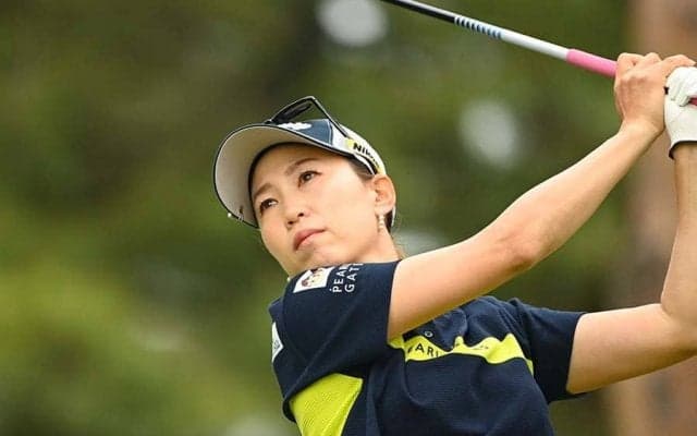 上田桃子が“135yスーパーイーグル”で2位　コース記録65「思い通り。スカッとした」