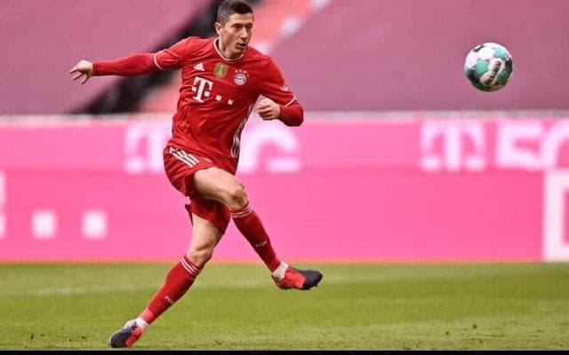 CLファイナリストがレヴァンドフスキ獲得に動く！ 移籍金は80億円か