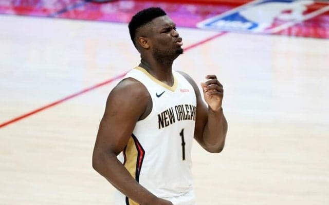 ペリカンズに大打撃、ザイオン・ウィリアムソンが左手薬指の骨折で無期限の離脱