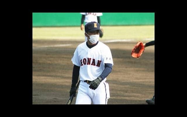 元ソフトバンク島袋洋奨が母校で指導者に。甲子園優勝経験を育成に生かす