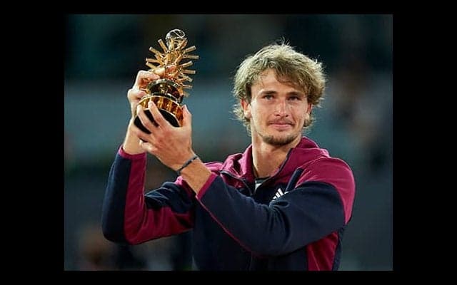 ズベレフ「幸せ」MS4勝目