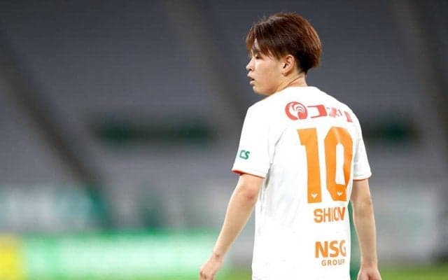 J2“黄金の3連戦”(1)！「13戦不敗」新潟、引分けでも魅せた本間至恩「偽9番」【戸塚啓のJ2のミカタ】